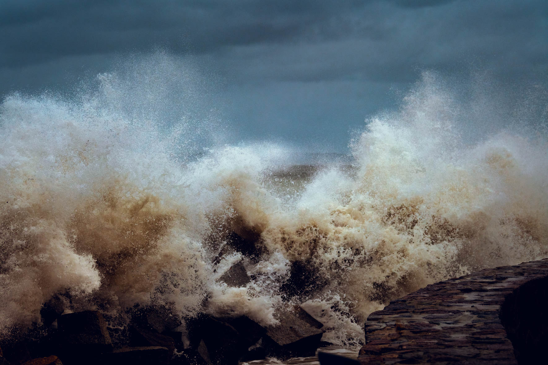Dramatic waves on the Baltic sea coastline