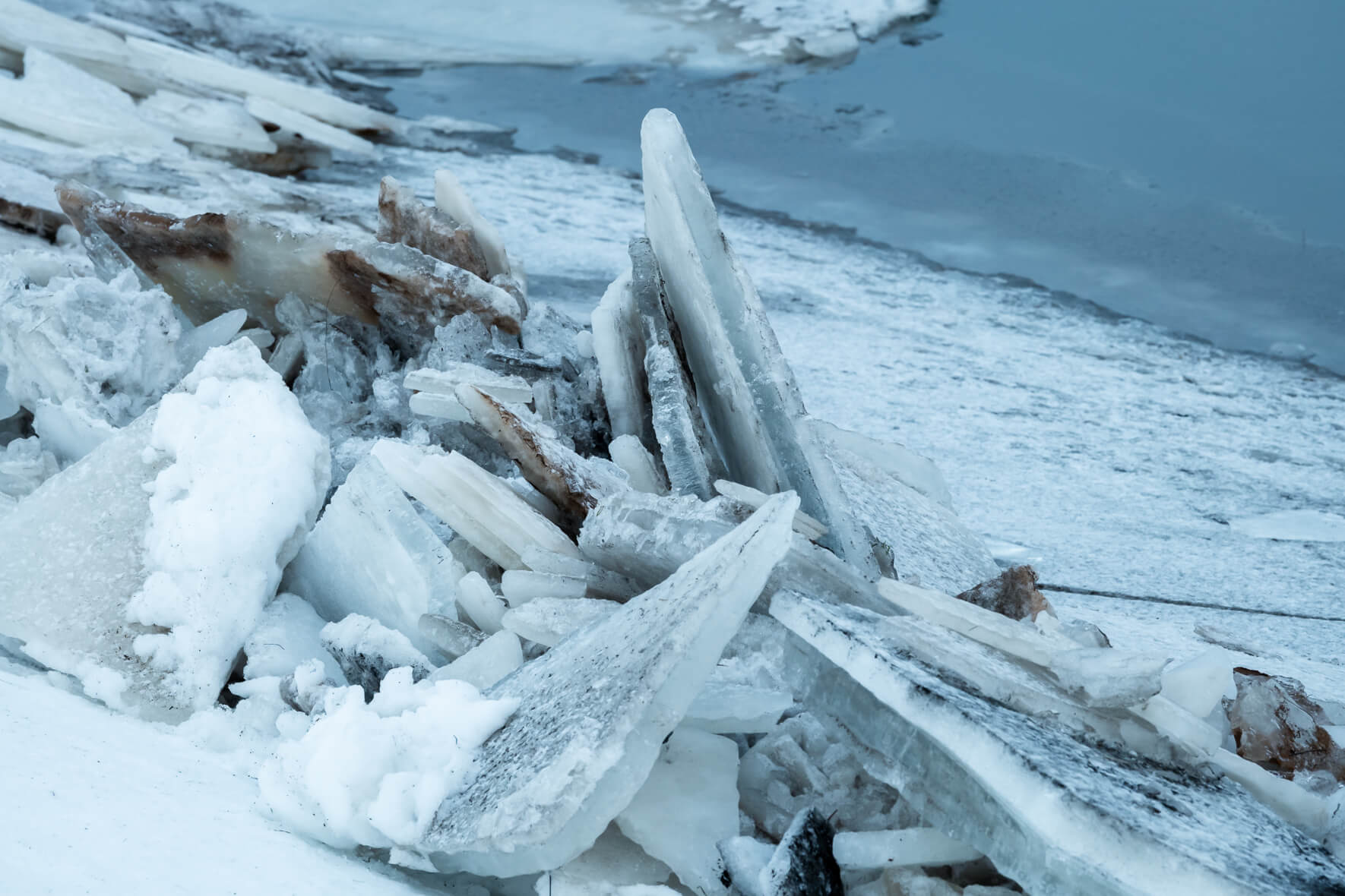 Atmospheric landscape photography of Iceland by Jan Erik Waider